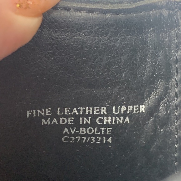 ADRIENNE VITTADINI AV- Bolte ankel booties with Brogueing NWOT - Picture 9 of 10